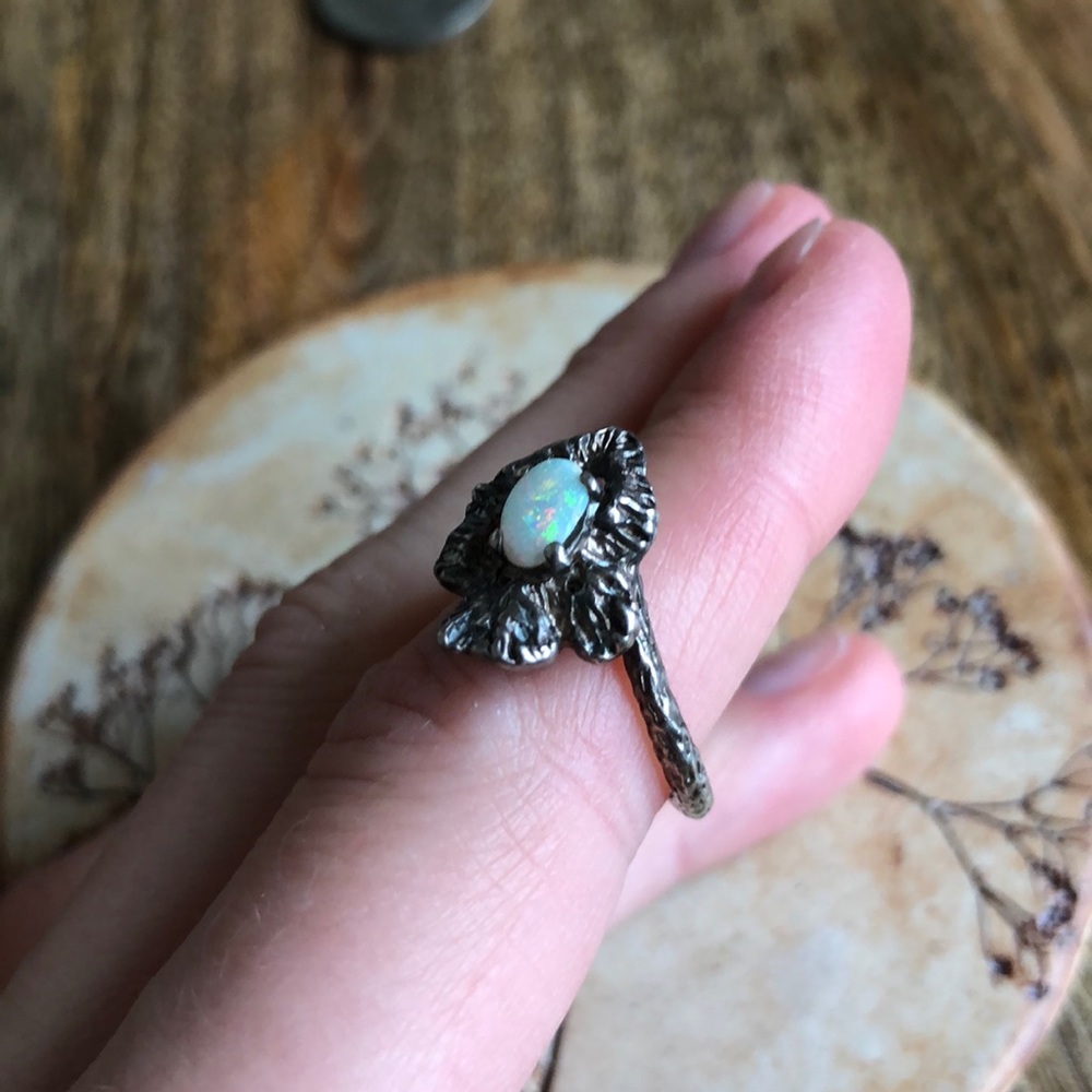 VINTAGE Brutalist Modernist Sterling Opal Ring, 6 - Picture 15 of 16